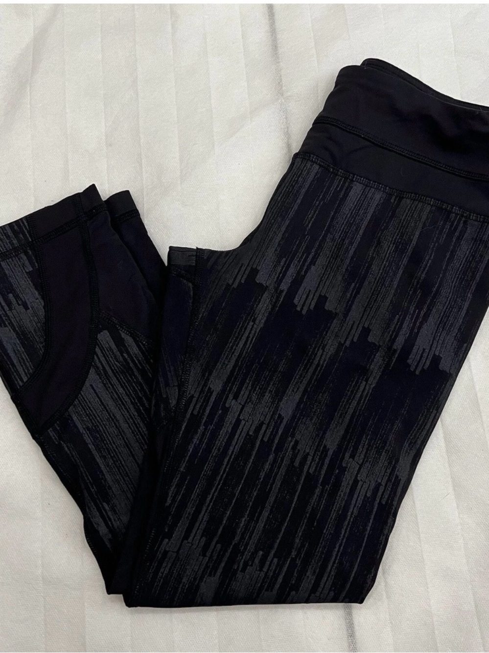 Lululemon Run Inspire Crop Leggings Women’s Size 4